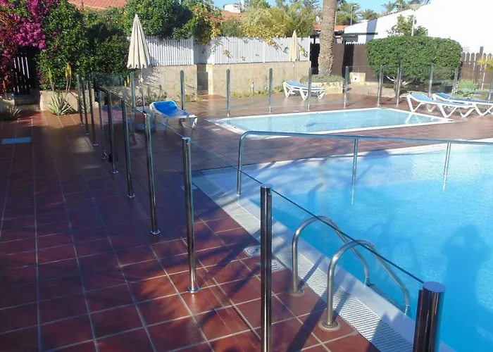 Bungalow Tartanas I I Hotel