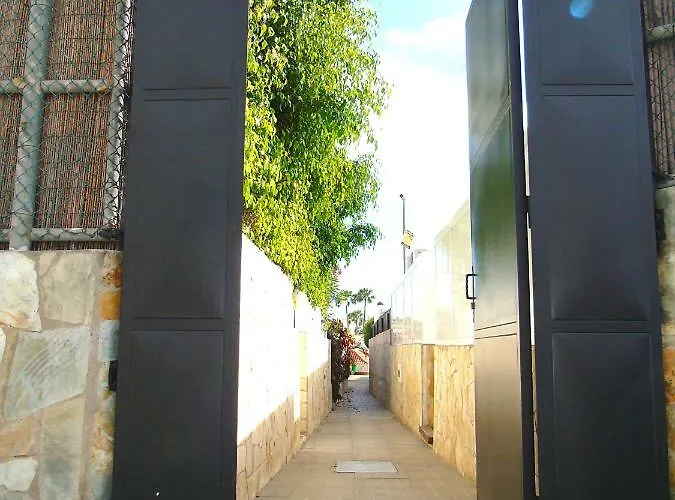Bungalow Tartanas I I Hotel